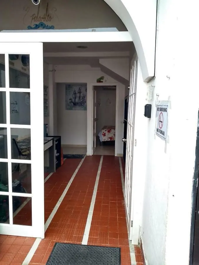 Hostal Palo Alto San Andrés Hostel